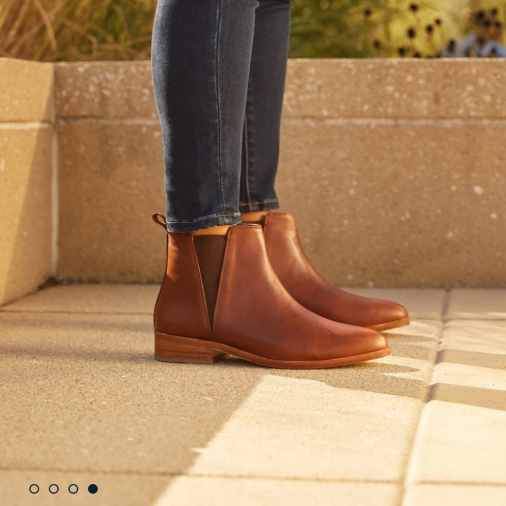 Brown Leather Chelsea Boots Nisolo